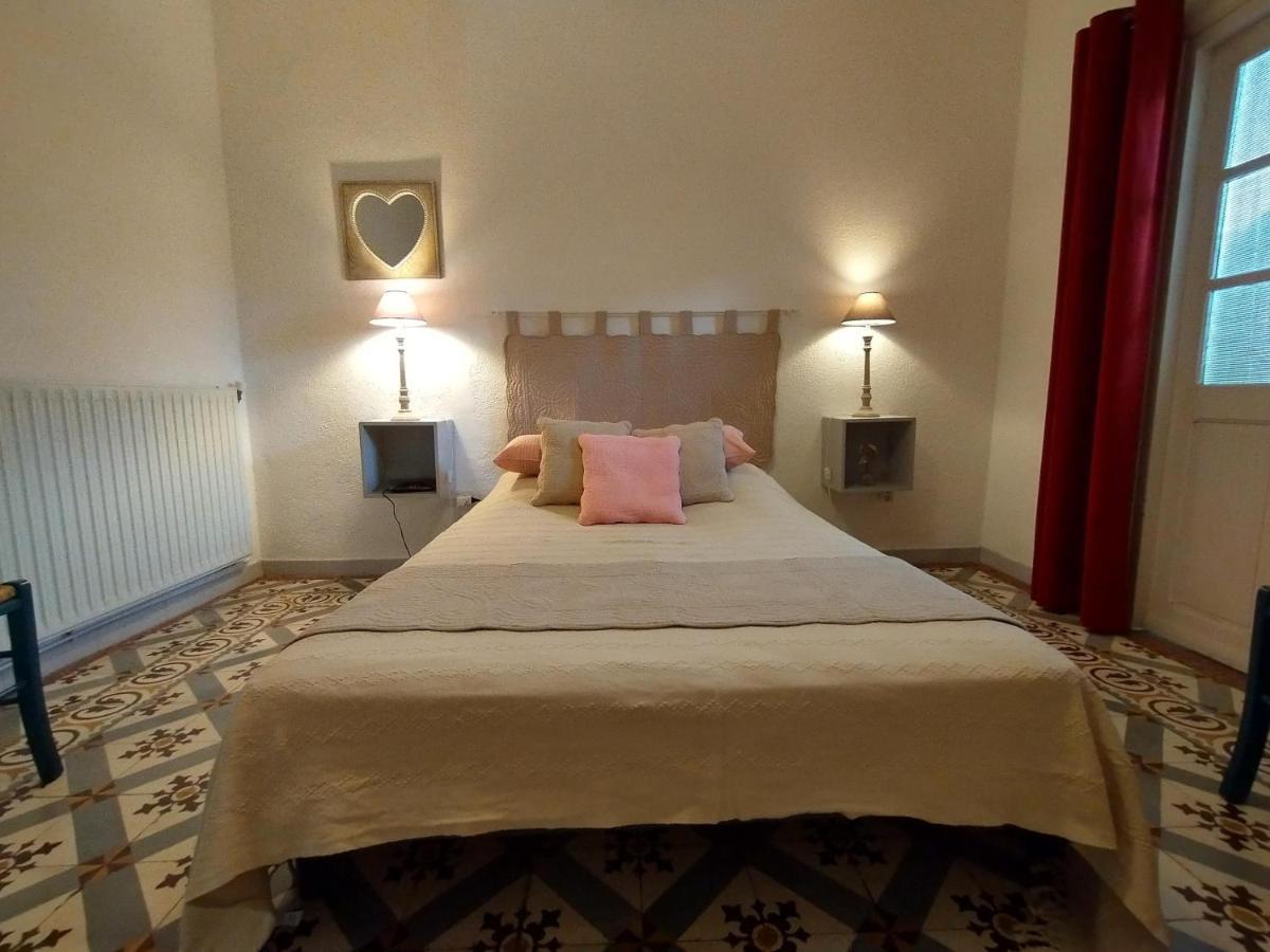 גרוספייר Gite La Serre - Maison De Village Au Calme Et Au Coeur Des Plus Beaux Sites Ardechois מראה חיצוני תמונה